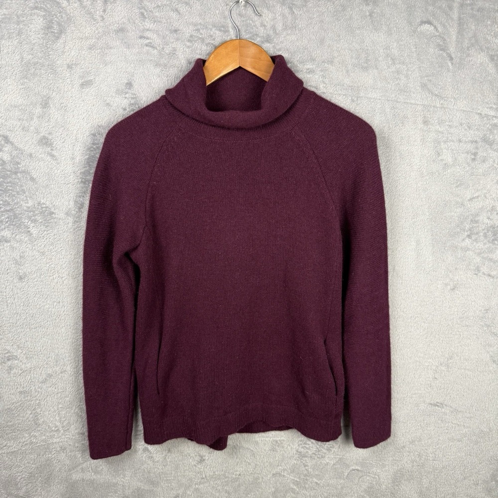 MAX STUDIO Women's Turtleneck SWEATER Medium‎ 100% Cashmere Pockets Old Money